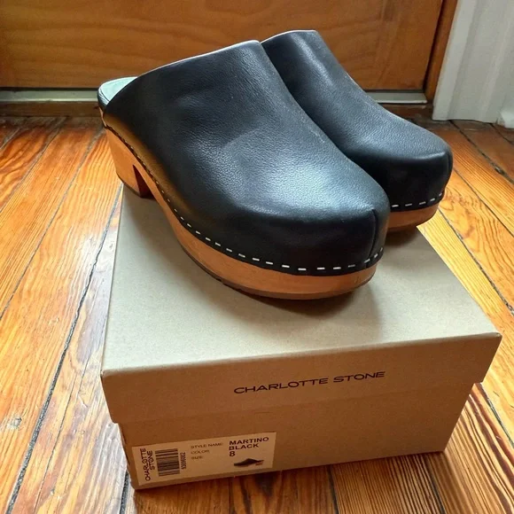 Charlotte Stone Martino Clogs LIKE NEW, Black, Size 8 - Picture 9 of 10